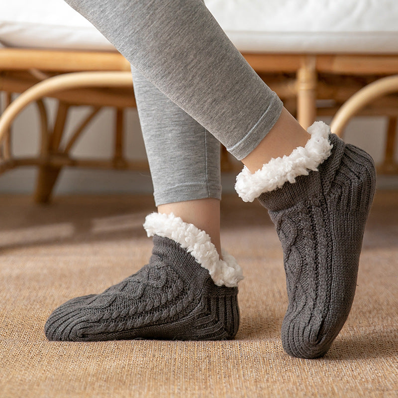 LINN | MYSIGA SHERPAFODRADE SOCKOR