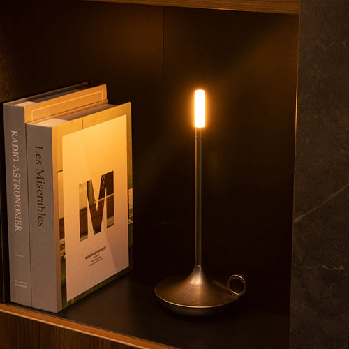 Lykta – Sladdlös Bordslampa för Inne och Ute