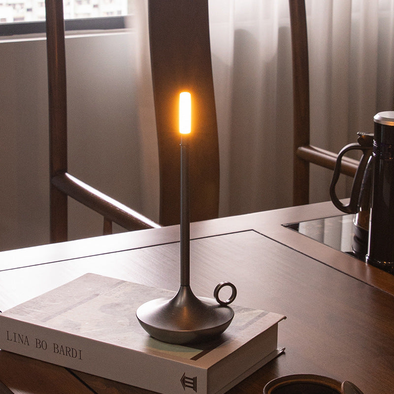 Lykta – Sladdlös Bordslampa för Inne och Ute